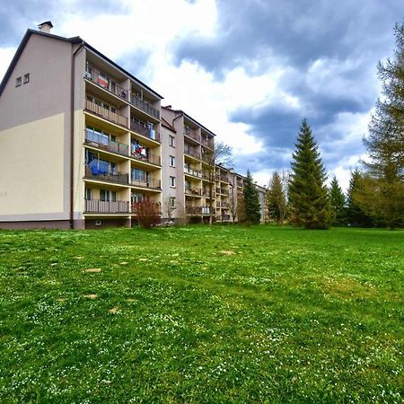 Apartament Zielony Zakatek Ustrzyki Dolne Exterior foto